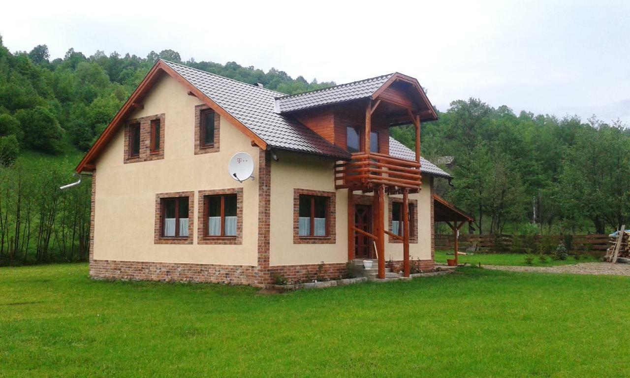 Băile Chirui Katalin Kulcsoshaz酒店 外观 照片
